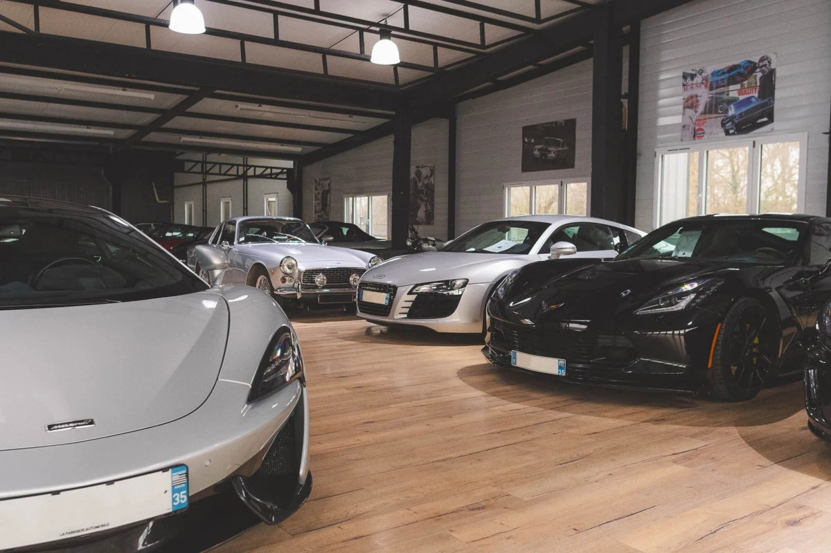 LA FABRIQUE AUTOMOBILE